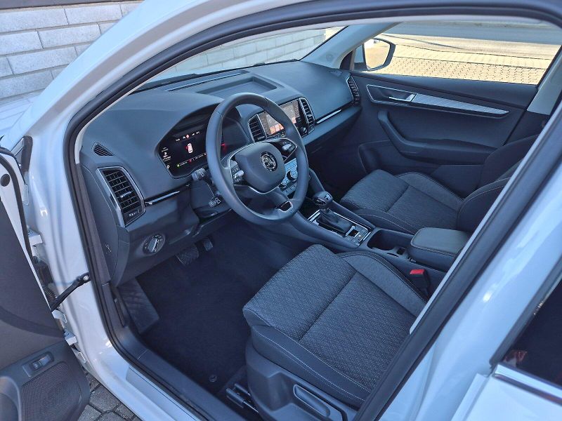 Škoda Karoq (2024) Top Selection 1.5 TSI 110 kW 7 - fotka 13 z 34
