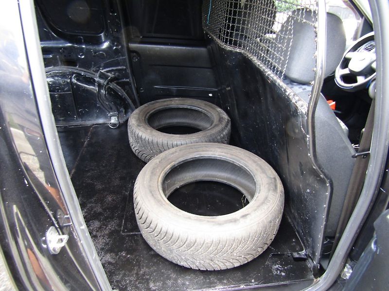 Škoda Praktik (2011) 1.2 TDI 55kW KLIMA - fotka 18 z 25