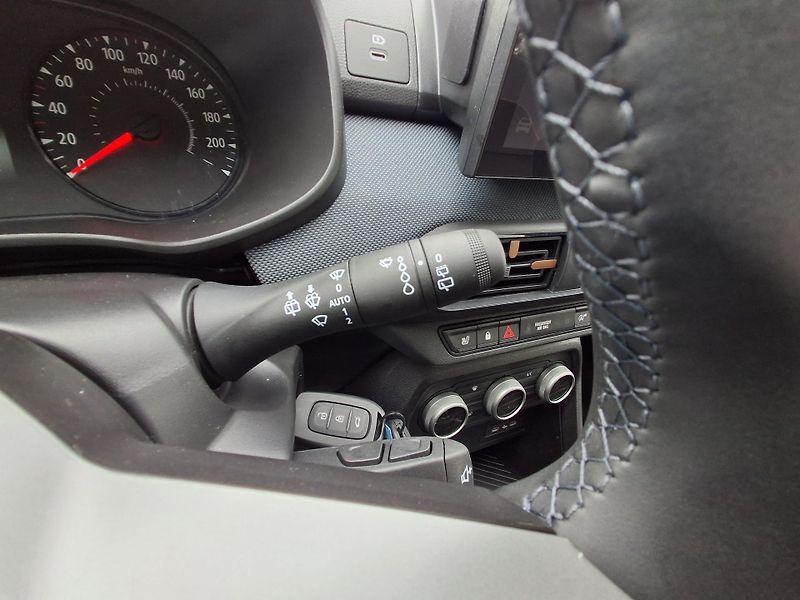 Dacia Sandero (2026) Stepway Expression Eco-G 120 - fotka 14 z 33