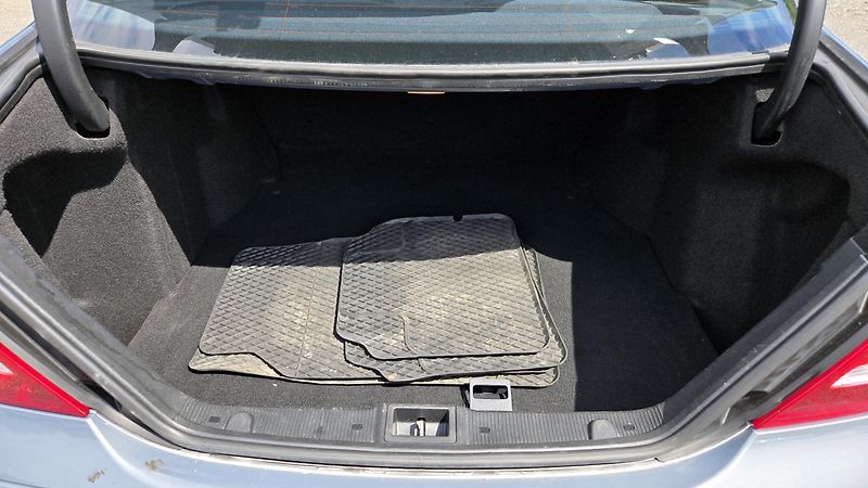 Mercedes-Benz Třídy C MERCEDES BENZ C180 AVANTGARDE - fotka 18 z 29