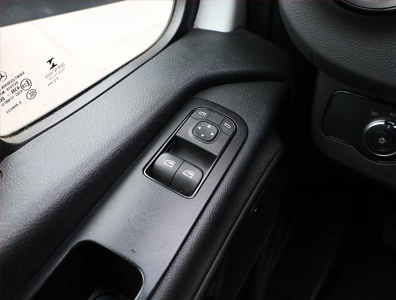Mercedes-Benz Sprinter (2019) 316 CDI, Valník, 22m3, ČR - fotka 16 z 21