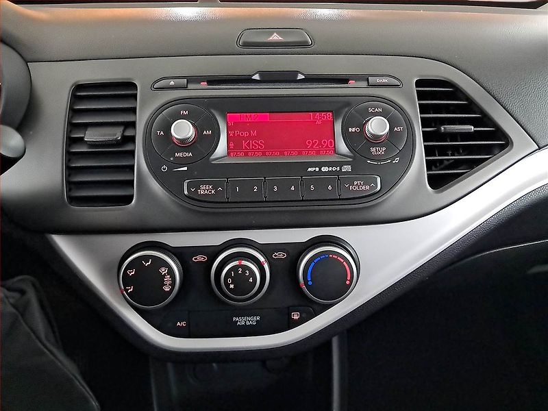 Kia Picanto (2014) 1.0, ČR,1.maj - fotka 12 z 16