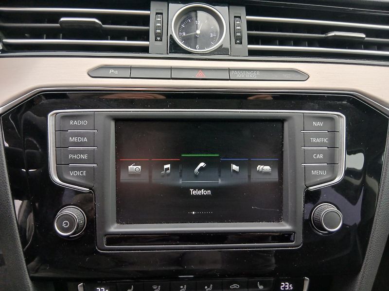 Volkswagen Passat 2.0 TDI, Highline, DSG - fotka 36 z 48