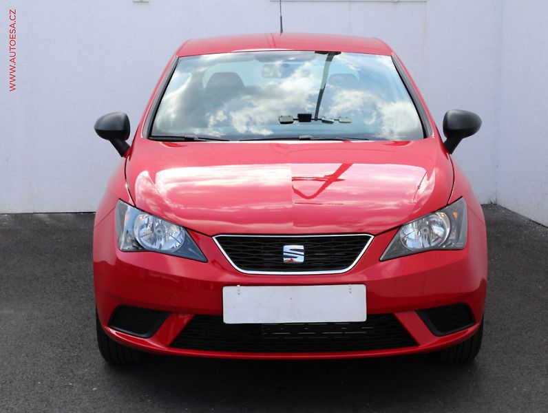 Seat Ibiza (2014) 1.2 TSi, Reference - fotka 2 z 3