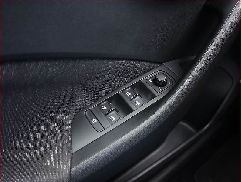 Škoda Kamiq (2020) Ambition Plus 1.5 TSI, Automat - fotka 22 z 23