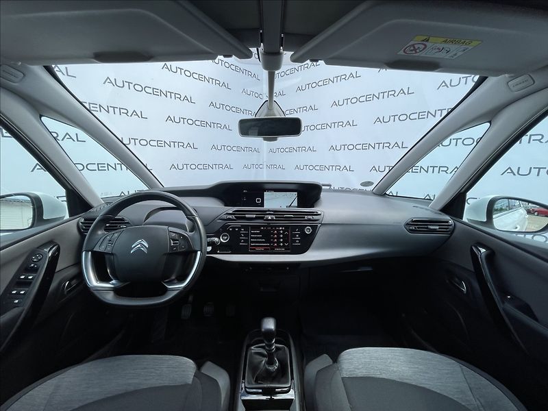 Citroën C4 SpaceTourer 1,2 i,96kW,STK 5/28 - fotka 19 z 24