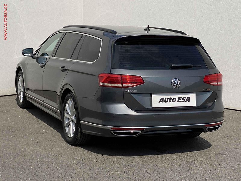 Volkswagen Passat (2015) 2.0 TDi, AC, výhřev sed. - fotka 6 z 19
