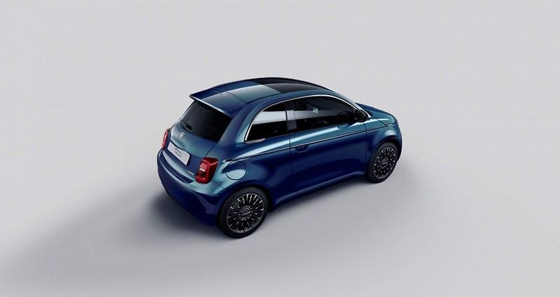 Fiat 500 (2026) La Prima Hybrid 1.0 BSG - fotka 3 z 5