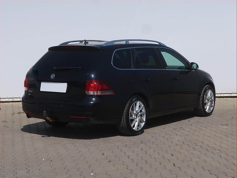 Volkswagen Golf (2011) 1.6 TDI, Serv.kniha, Tempomat - fotka 5 z 14
