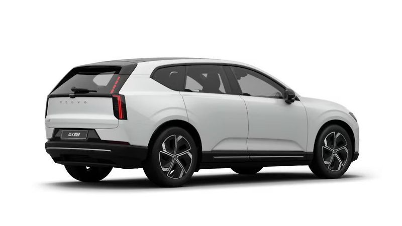 Volvo Ostatní (2026) PLUS, P6 electric, 275 kW / 37 - fotka 5 z 10