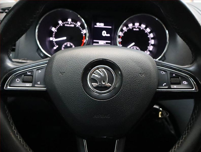 Škoda Yeti (2017) Style 1.4 TSI, ČR,1.maj - fotka 12 z 20