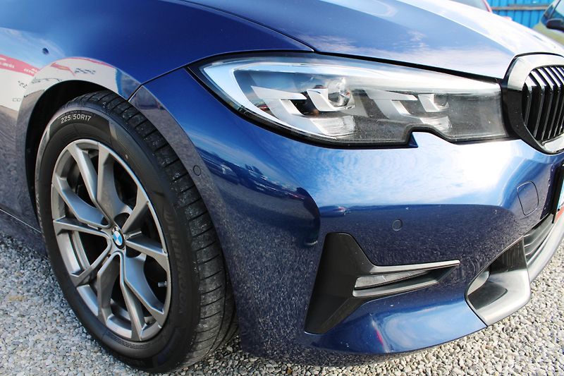 BMW Řada 3 (2019) 320d KŮŽE LED AUTOMAT TEMPOMAT - fotka 9 z 26