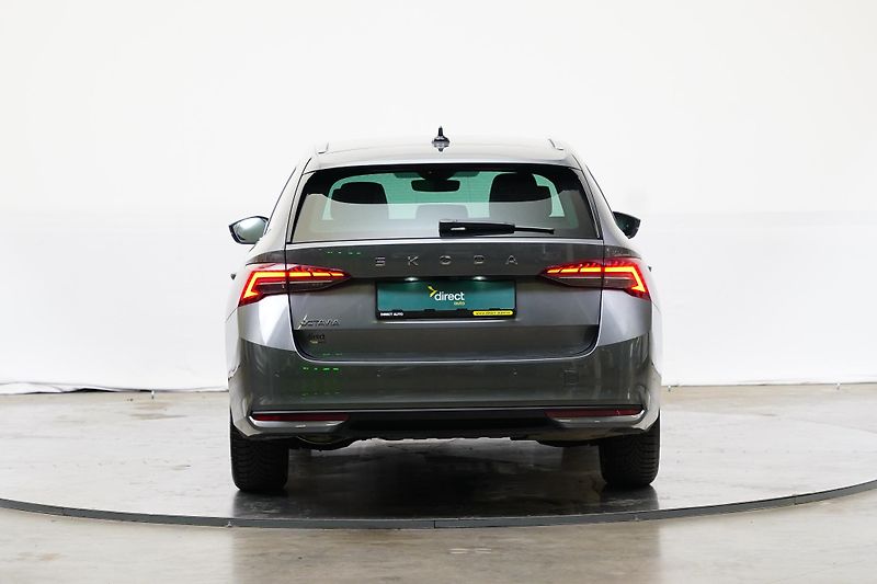 Škoda Octavia - fotka 6 z 27