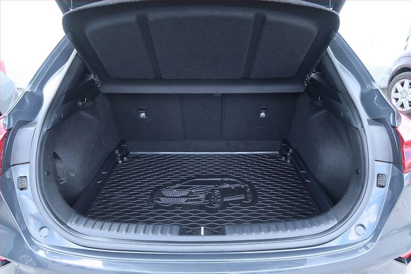 Kia XCeed (2022) 1.5 T-GDI, Automat, Serv.kniha - fotka 14 z 25