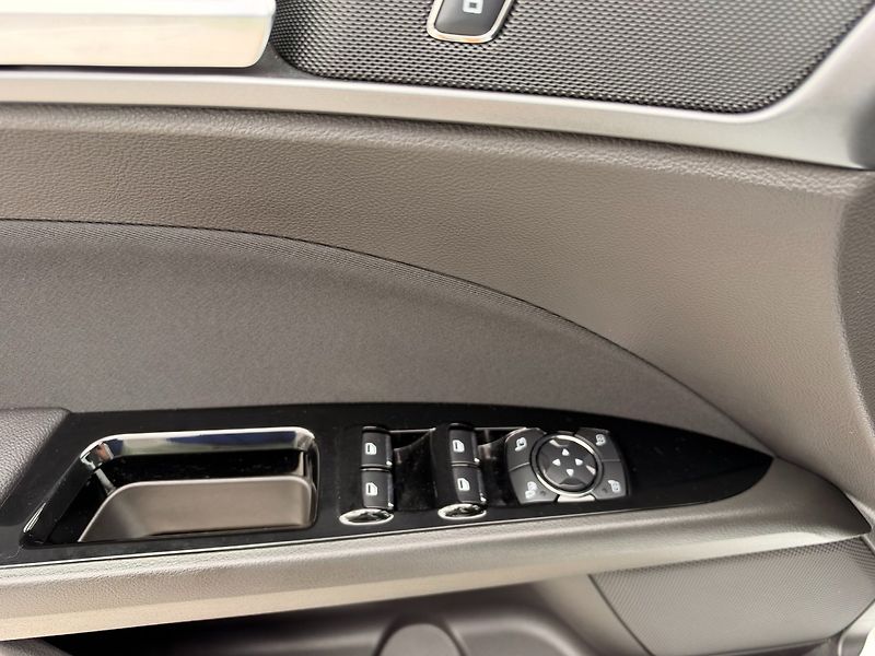 Ford Mondeo (2018) 2,0 TDCI 132 Kw Aut. Titanium - fotka 29 z 33
