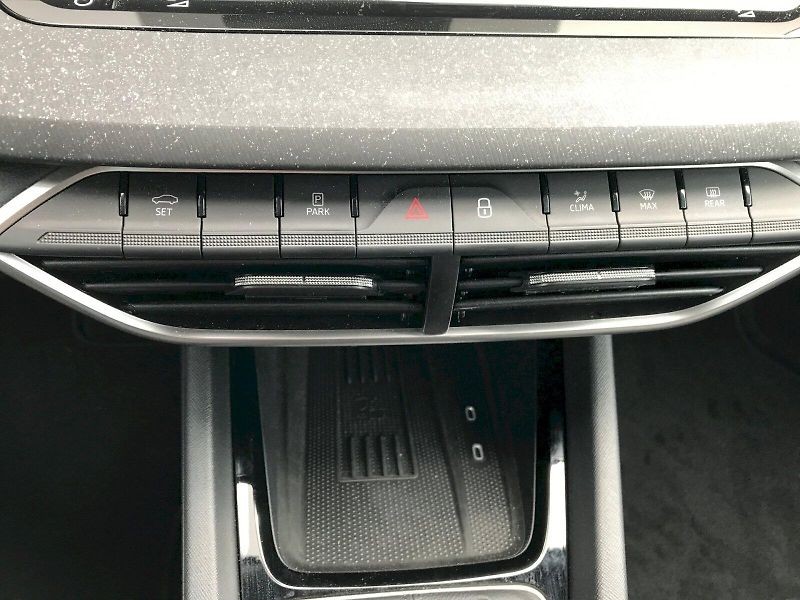 Škoda Octavia (2025) COMBI TOP SELECTION 1,5 TSI - fotka 16 z 26