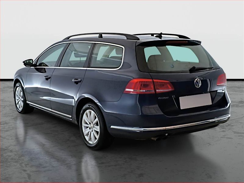 Volkswagen Passat (2012) Comfortline 1.8 TSI, Automat - fotka 4 z 19