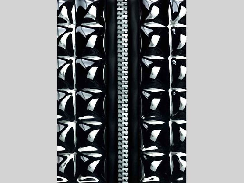Project Mondo G spojuje ikonický Mercedes-Benz třídy G a charakteristické designové prvky módní značky s luxusním oblečením Moncler.