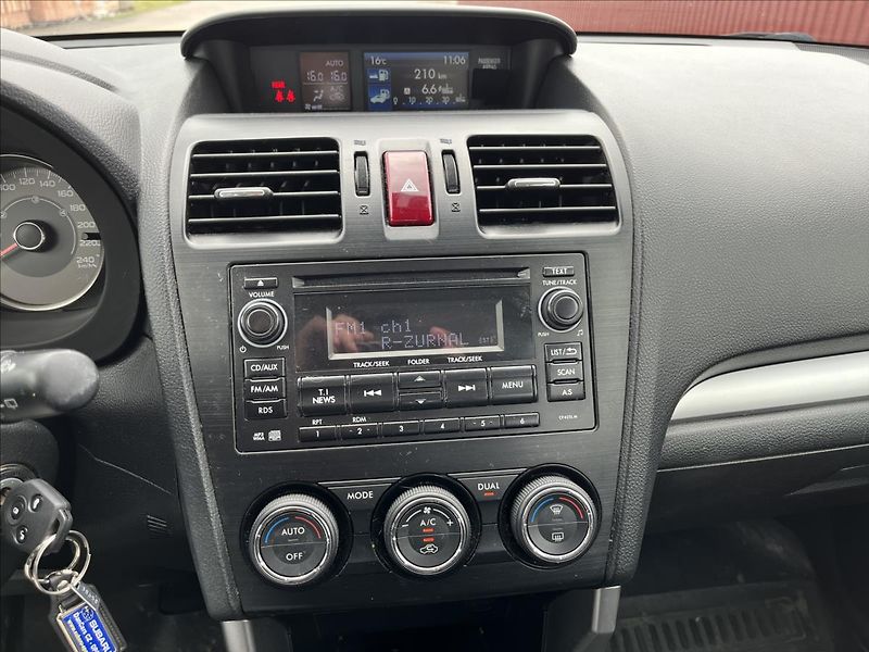 Subaru Forester 2,0 D-L 108KW 4x4 TZ ČR SERVIS - fotka 16 z 41