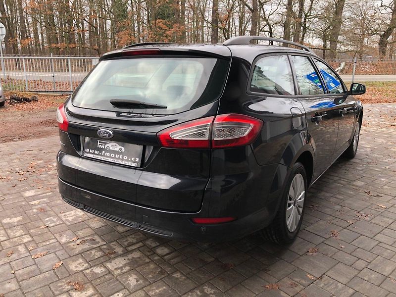 Ford Mondeo (2011) 1.6 TDCi - fotka 5 z 32