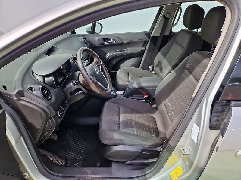 Opel Meriva 1.4 T - fotka 21 z 30