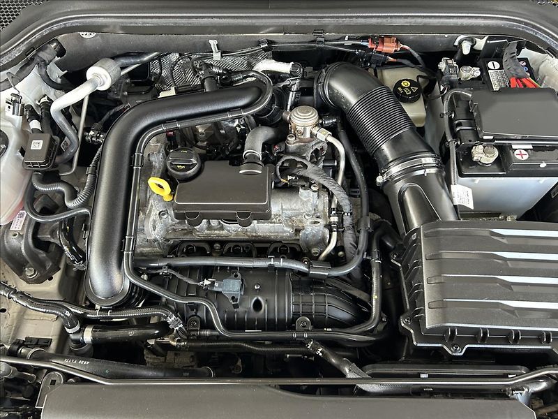 Škoda Scala 1,0   TSI 81kW,STYLE,ČR,TAŽNÉ - fotka 22 z 26