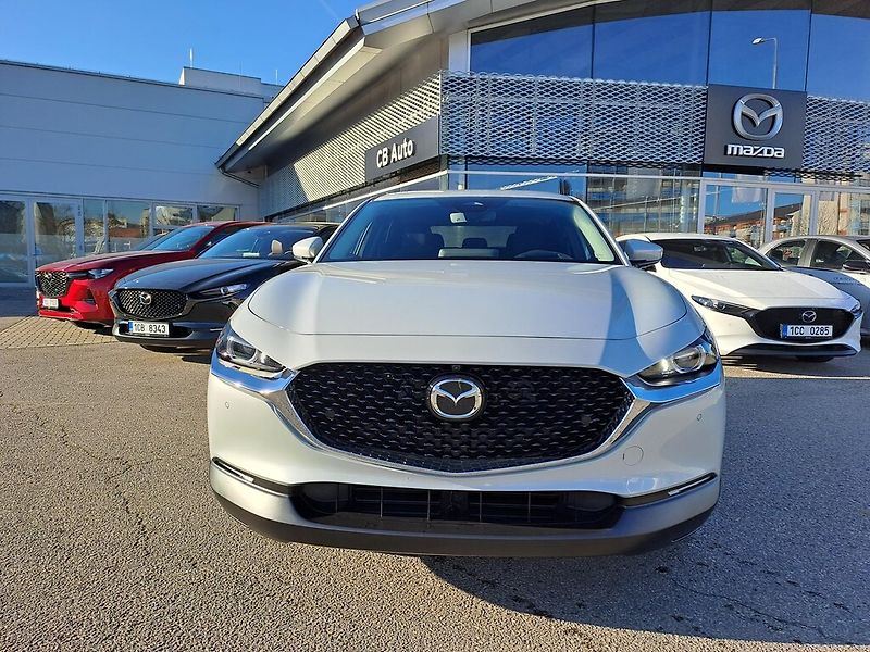 Mazda CX-30 (2025) 2.0L e-SKYACTIV 137 kW - fotka 2 z 22