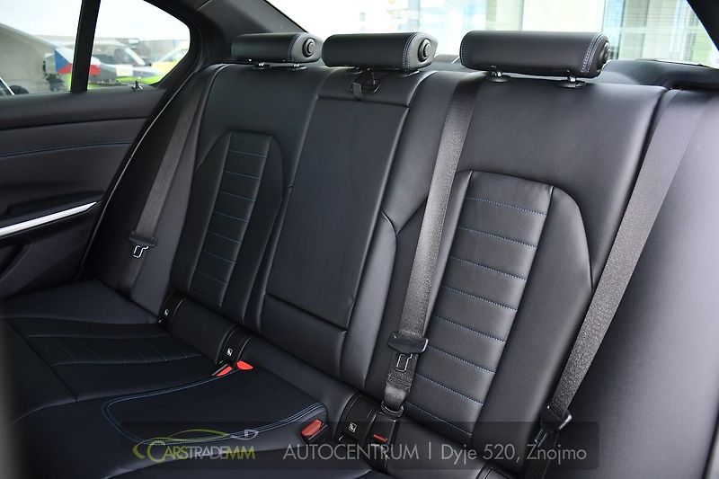 BMW Řada 3 320D xD M-SPORT ČR 1.M HUD H/K - fotka 14 z 58