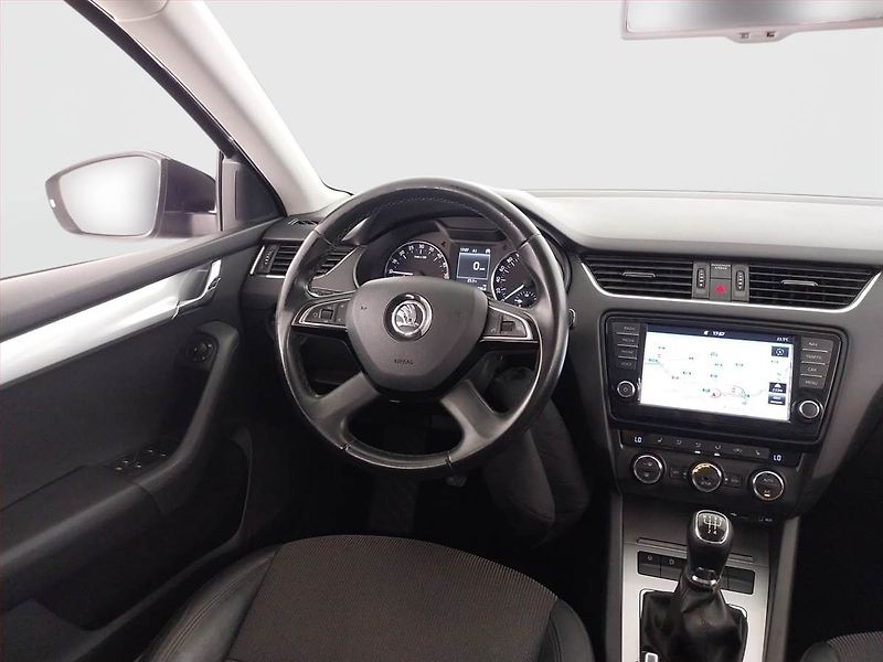 Škoda Octavia (2015) Style 1.6 TDI, Serv.kniha - fotka 7 z 22