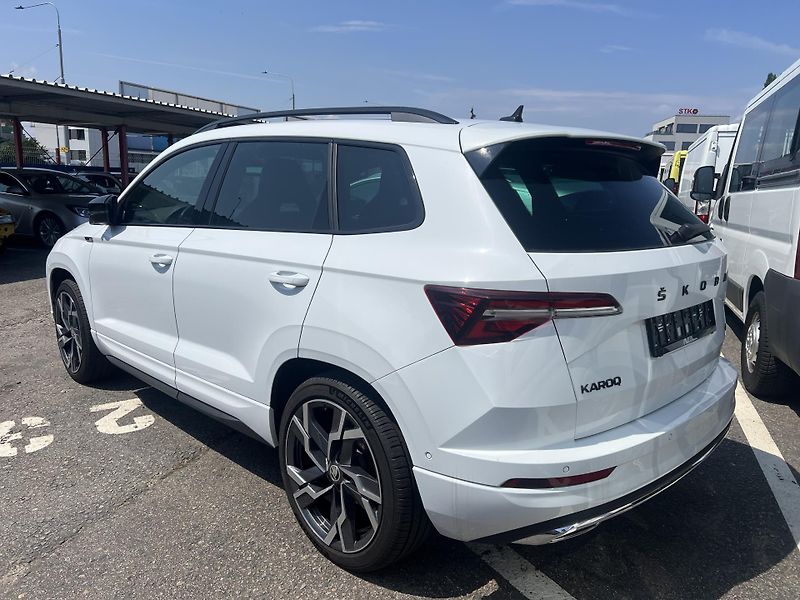 Škoda Karoq 2.0 TDi 4x4 DSG Sportline max. - fotka 2 z 12