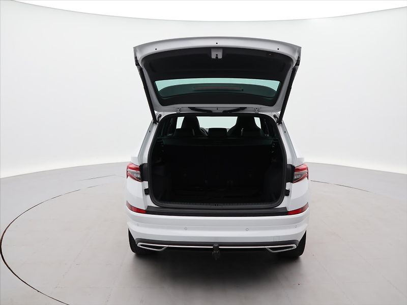 Škoda Kodiaq 2,0 TDI 4x4 DSG Sportline DPH - fotka 9 z 29