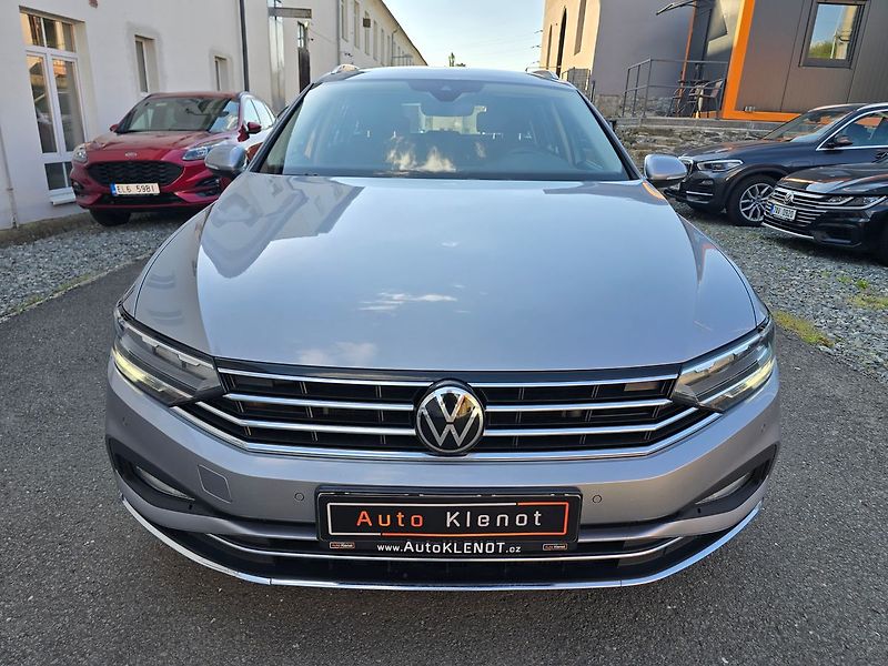 Volkswagen Passat DSG 2,0TDI ELEGANCE NAVI - DPH - fotka 3 z 18