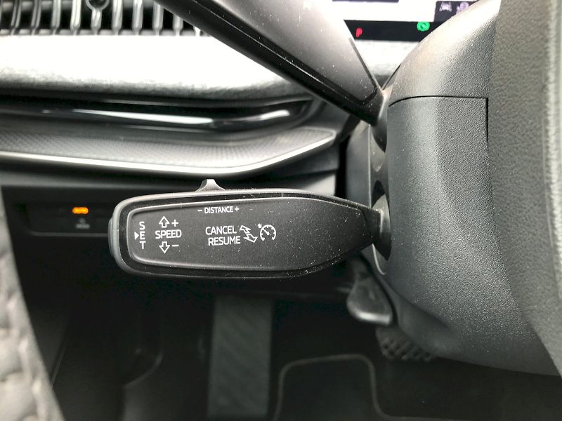Škoda Superb (2025) COMBI SELEC TD 110/2.0 A7F - fotka 23 z 30
