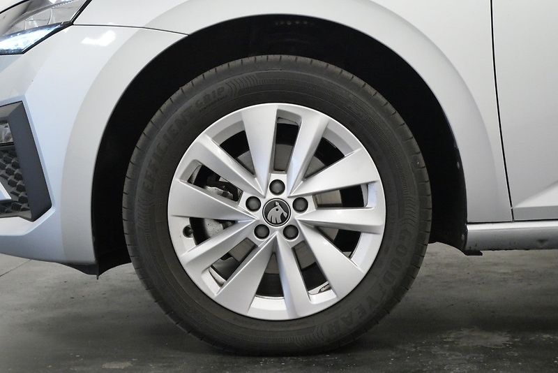 Škoda Scala - fotka 10 z 22