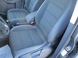 Volkswagen Touran 1,6 TDi CL BlueMotion*TAŽ.ZAŘ. - náhled 20
