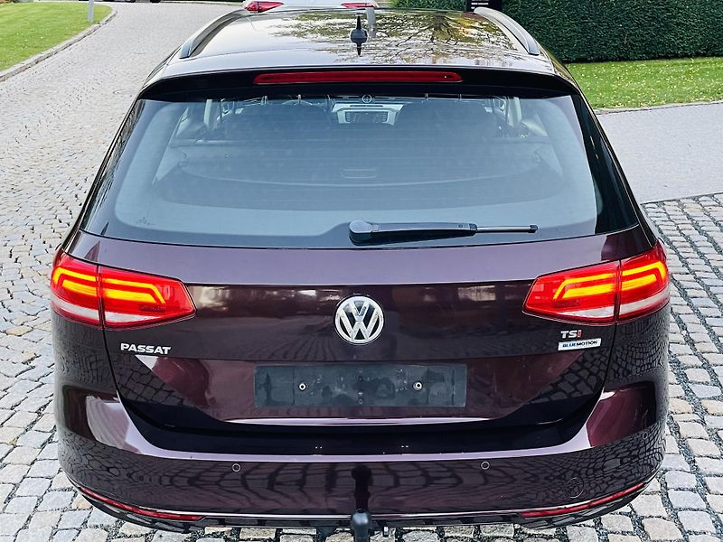 Volkswagen Passat 1.4TSI AUT TAŽNÉ SERVISKA LED - fotka 14 z 49