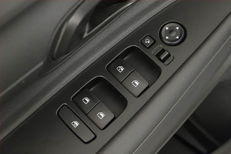 Hyundai Bayon (2024) 1.0 T-GDI, Automat, ČR,1.maj - fotka 10 z 14