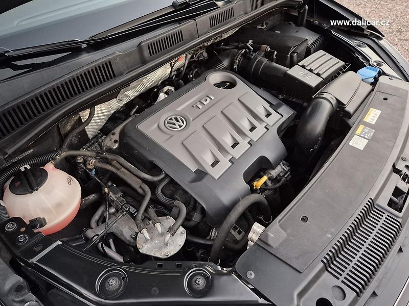 Volkswagen Sharan (2014) 2.0TDi 130KW Comfortline CUP - fotka 18 z 48