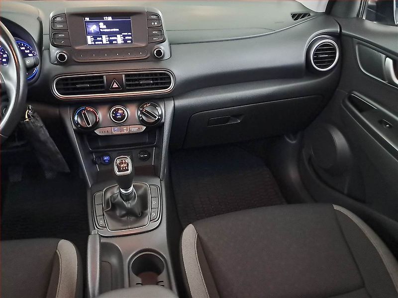 Hyundai Kona (2020) 1.0 T-GDI, ČR,1.maj - fotka 8 z 15