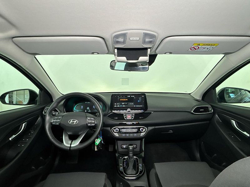 Hyundai i30 Smart DCT - fotka 5 z 26