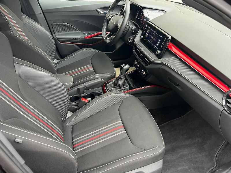 Škoda Fabia Monte Carlo 1,0 TSI 85KW - fotka 10 z 25
