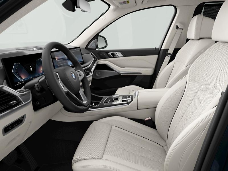BMW X7 xDrive40d - fotka 4 z 6