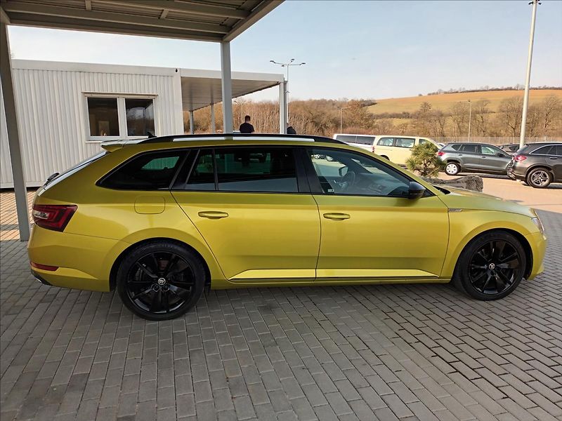 Škoda Superb 2,0 TDI,4X4,Sportline,ČR,DSG, - fotka 4 z 50