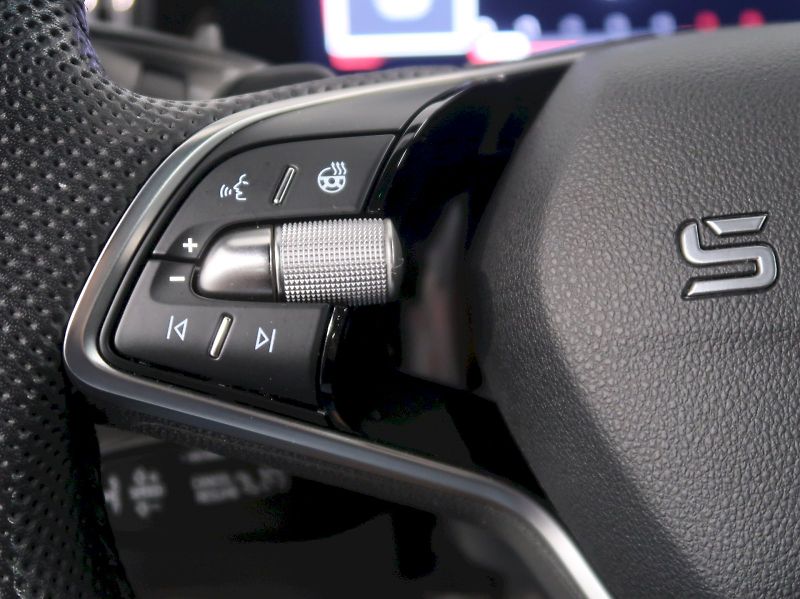Škoda Superb (2026) SPORTLINE 2.0TDI 142KW 4x4 DSG - fotka 23 z 49