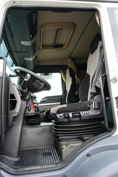 MAN TGS (2019) 18.460 / EURO 6 / ACC / 4 X 4  - fotka 7 z 49