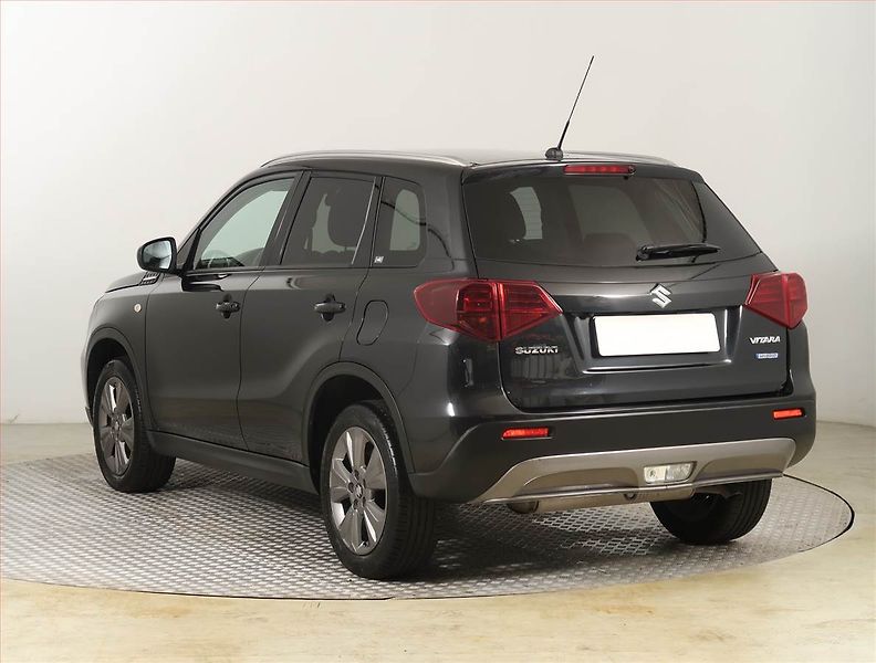 Suzuki Vitara (2023) Premium 1.4 BoosterJet - fotka 4 z 19