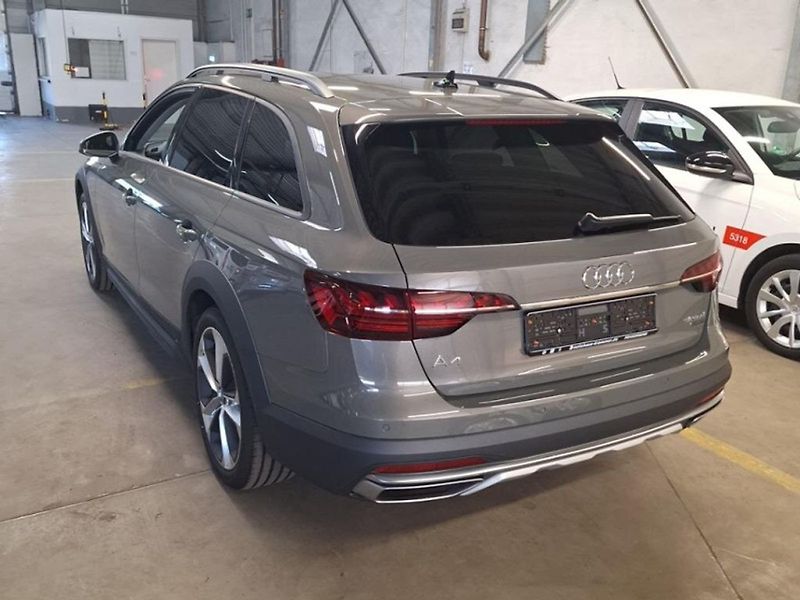Audi A4 Allroad (2023) 3.0 TDI Quattro 210 kW - fotka 3 z 8