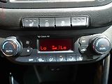 Kia Ceed (2014) 1.6T-GDi, AC, navi, park - náhled 18
