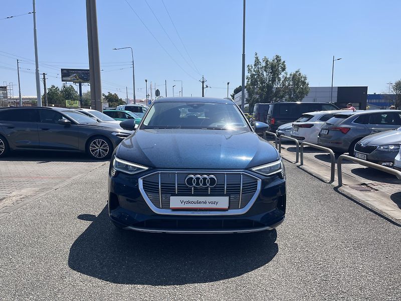 Audi e-tron ADVANCED 50 QUATTRO 230 KW - fotka 3 z 20