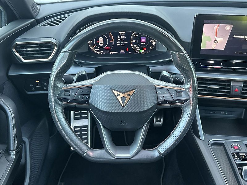 Cupra Leon (2021) ST 2.0 TSI DSG FR - fotka 6 z 32